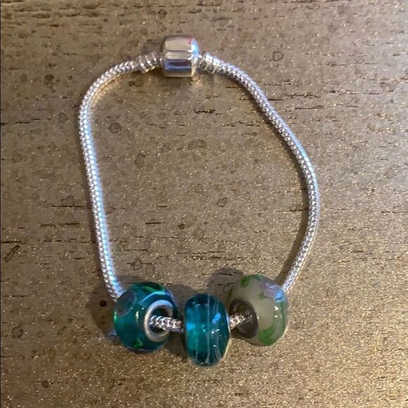 Charm bracelet set  - Picture 1 of 5